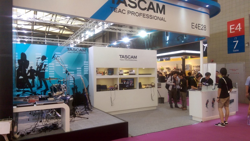 MC TASCAM booth 2014